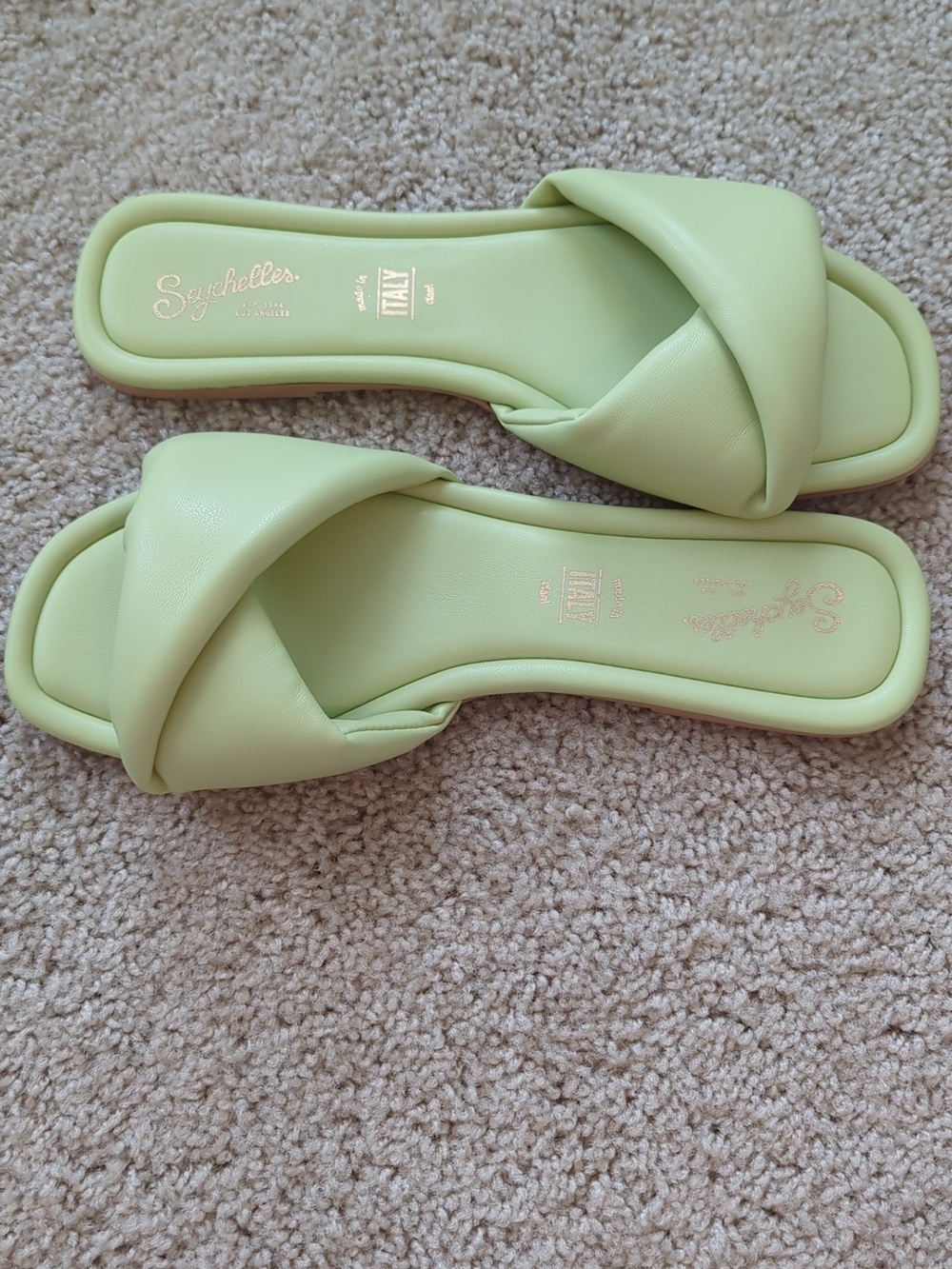 Seychelles Women’s Green Slide Sandals - Picture 6 of 6